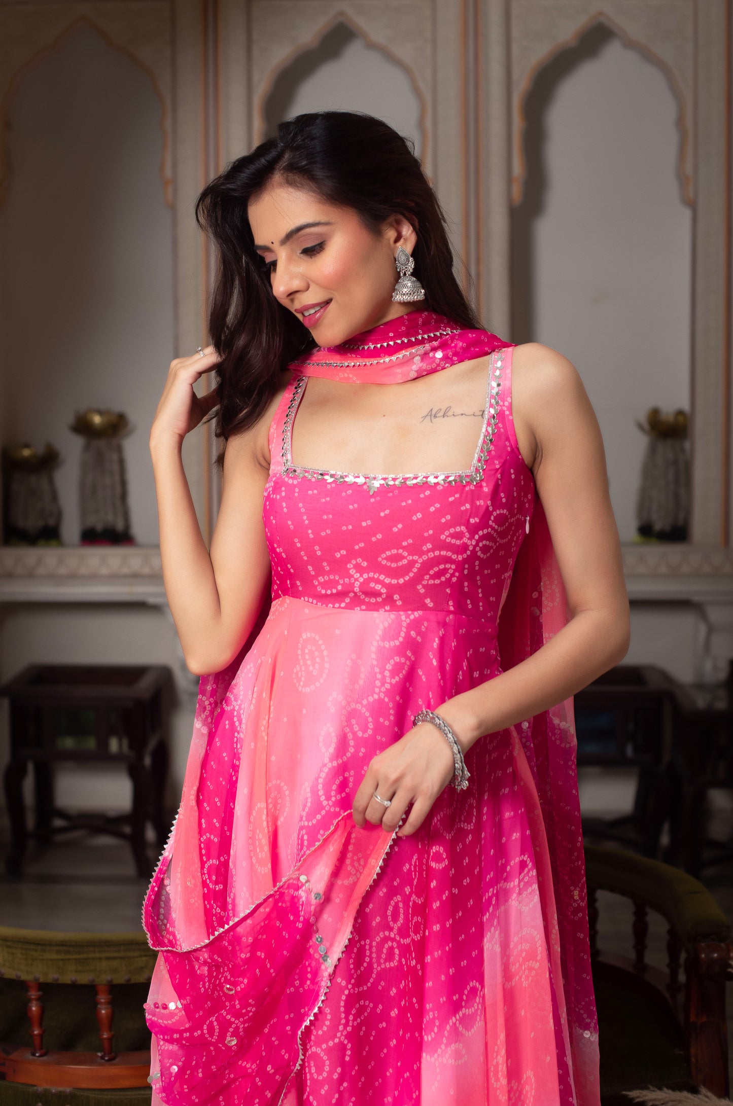Menaka Suit Set