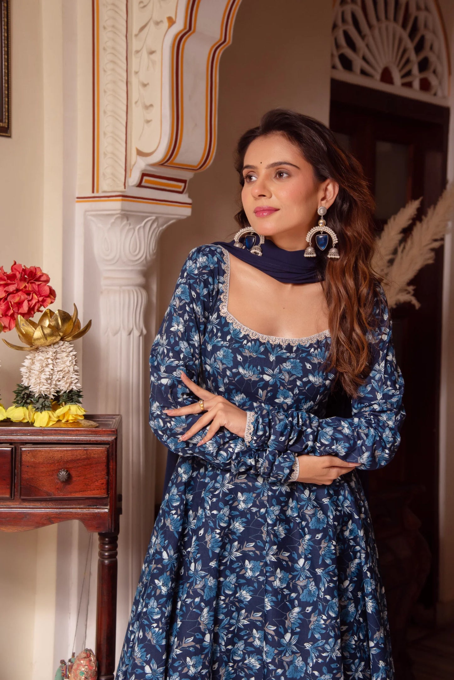 GULNAAR SUIT SET
