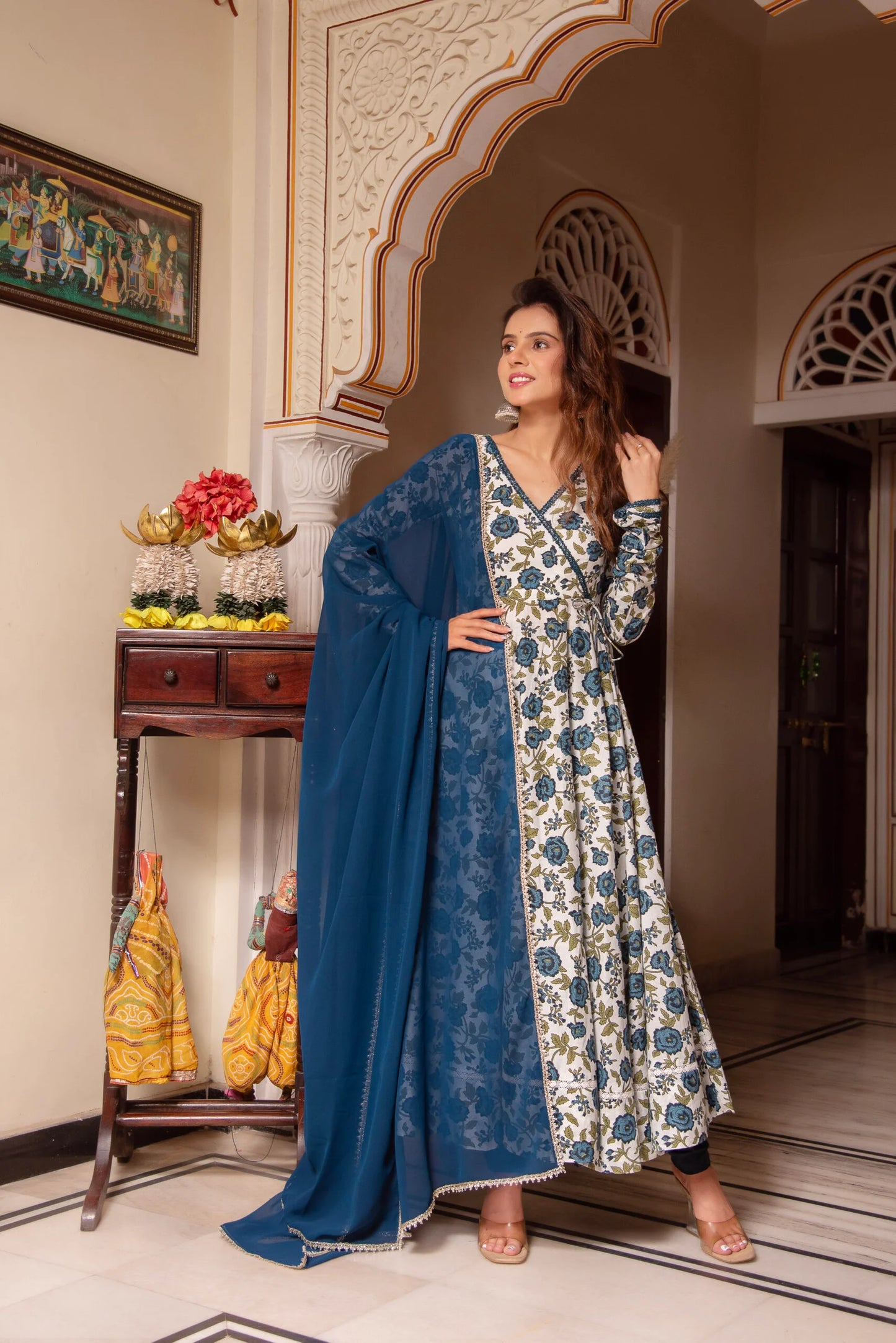 CHARU SUIT SET