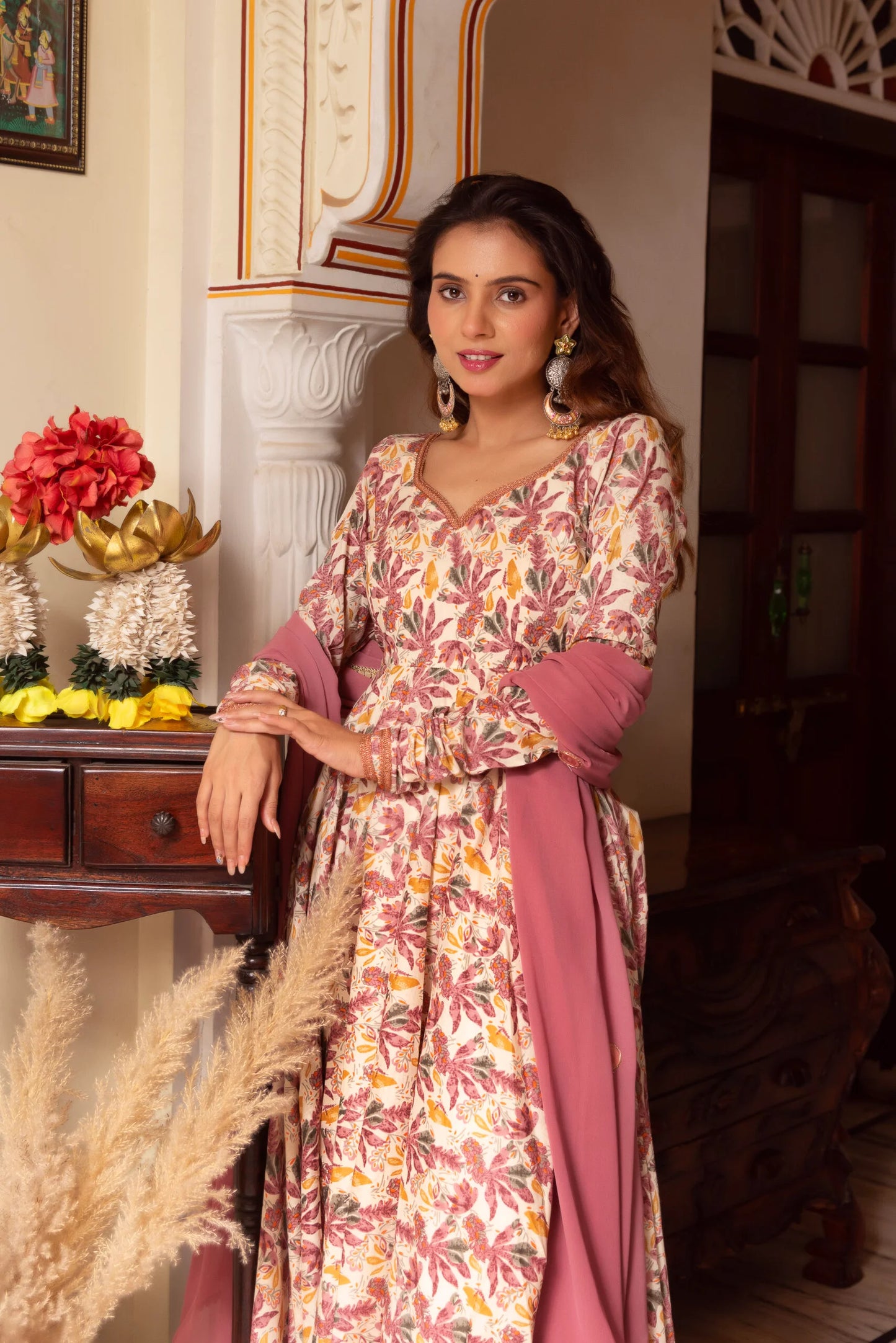 GORIKA SUIT SET