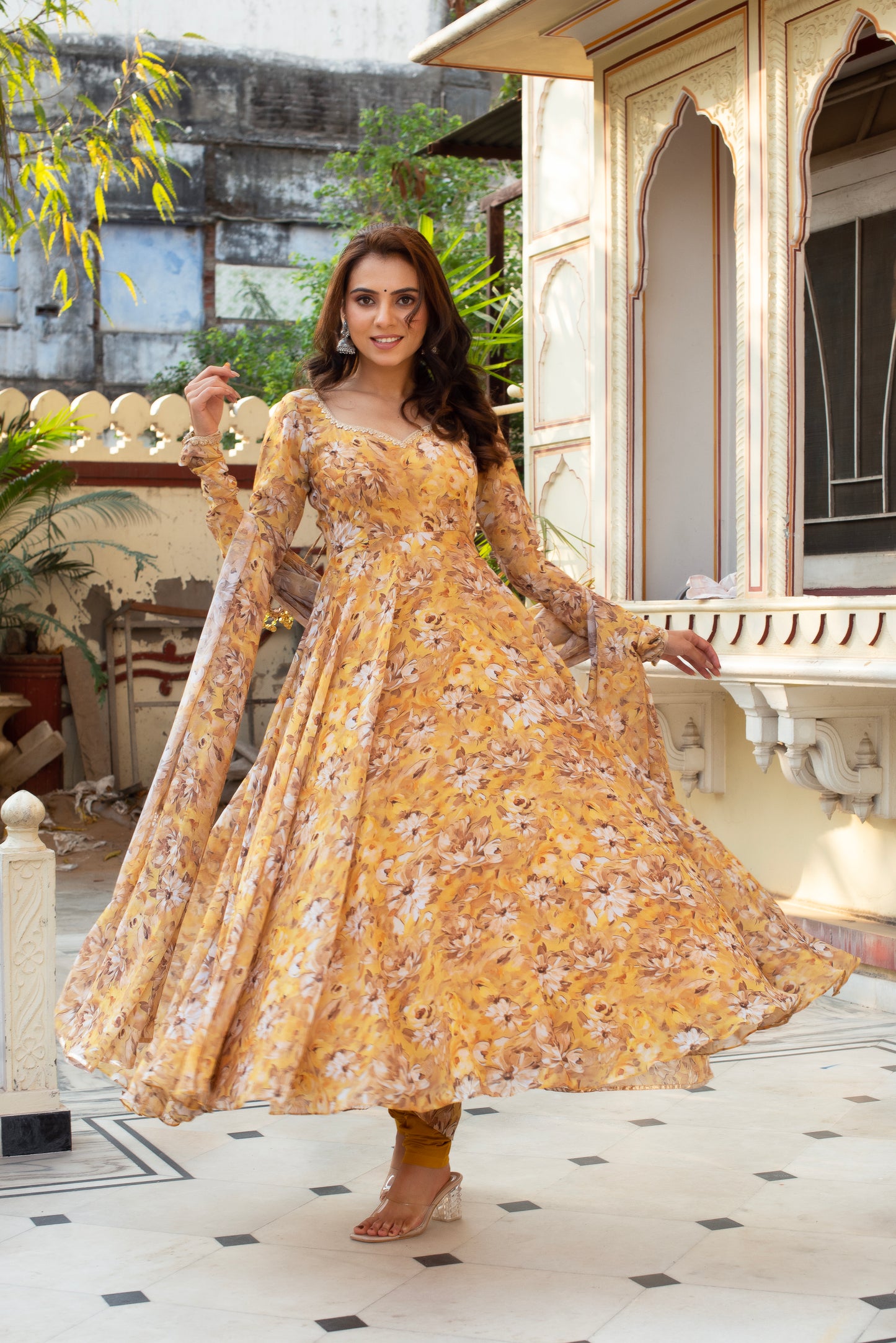 Jeeva Suit Set