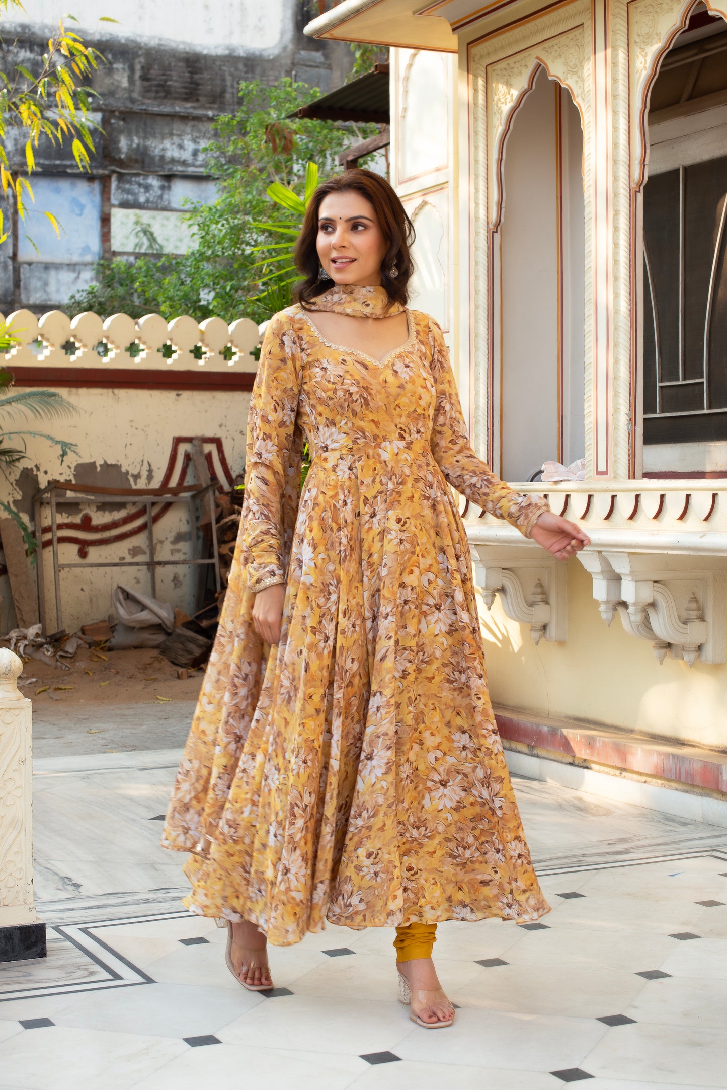 Jeeva Suit Set