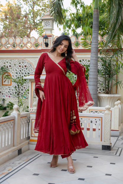 Inaya Suit Set