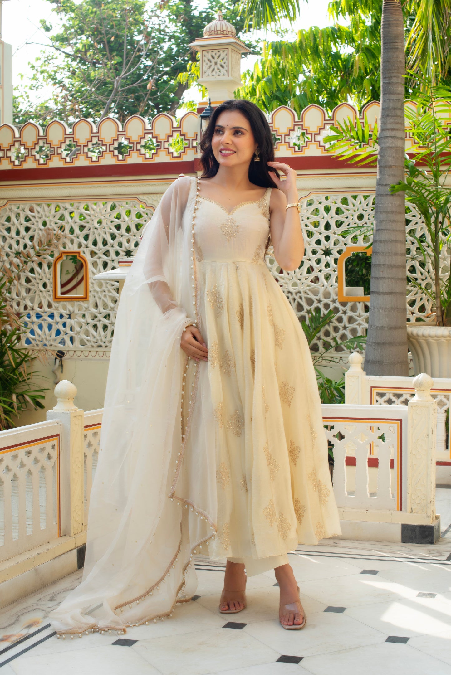 Aabroo Suit Set
