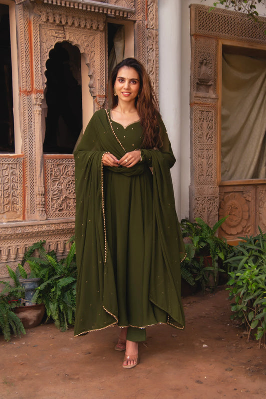 DEVAKI SUIT SET