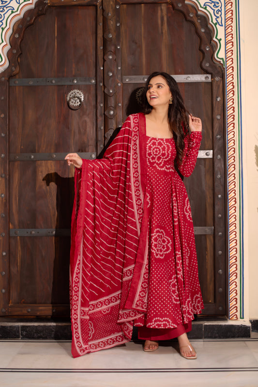 Padmini Suit Set