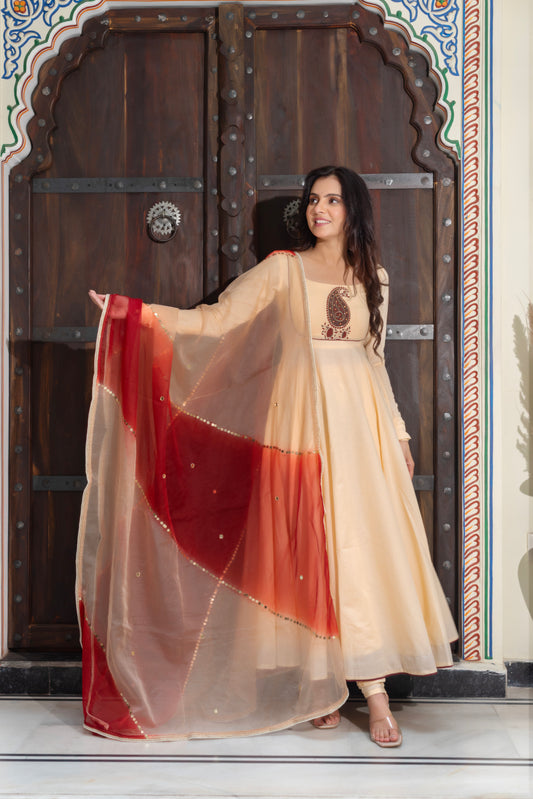 Vasudha Suit Set