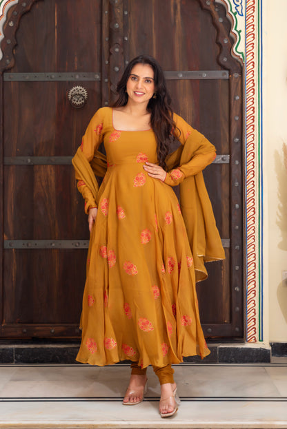 Reva Suit Set