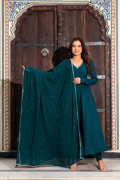 Samaira Suit Set
