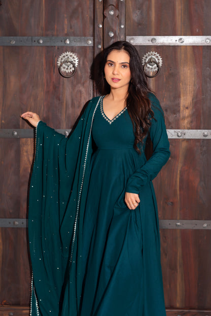 Samaira Suit Set