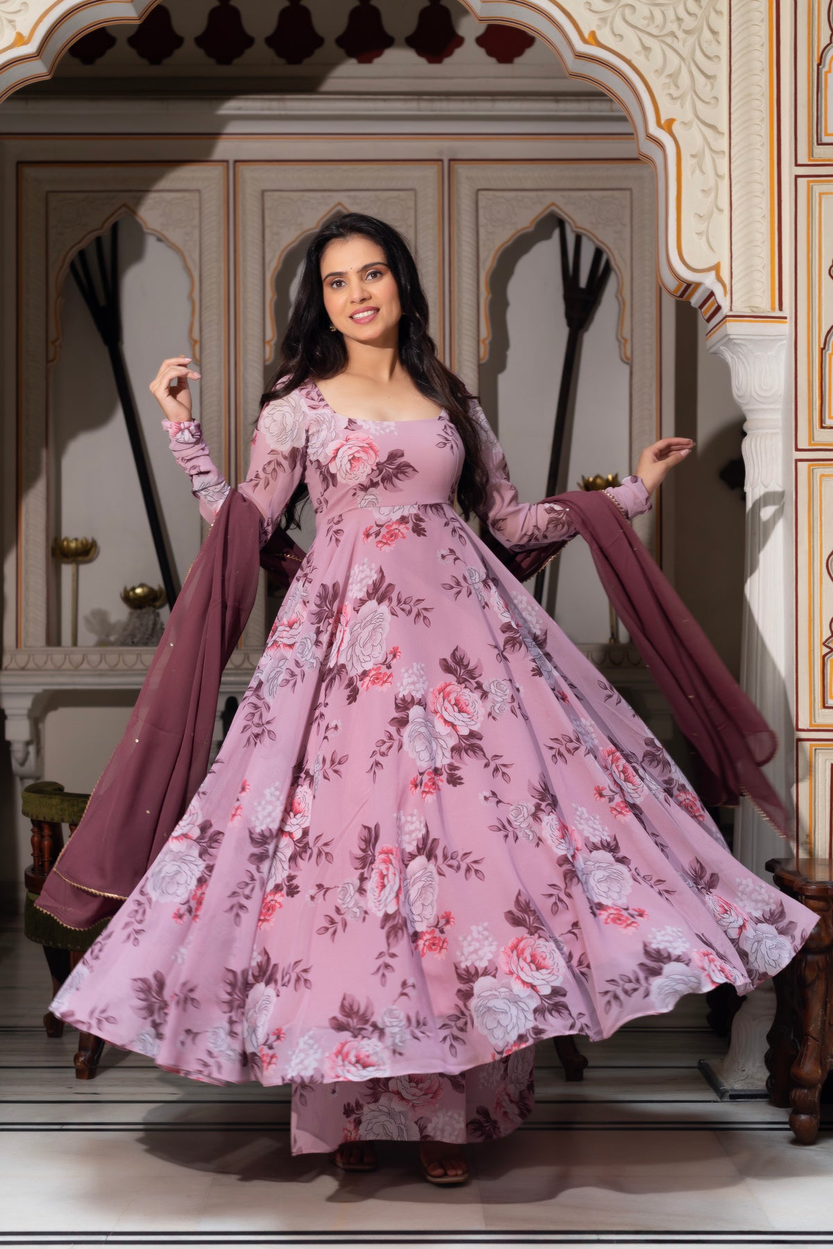 Kusum Suit Set