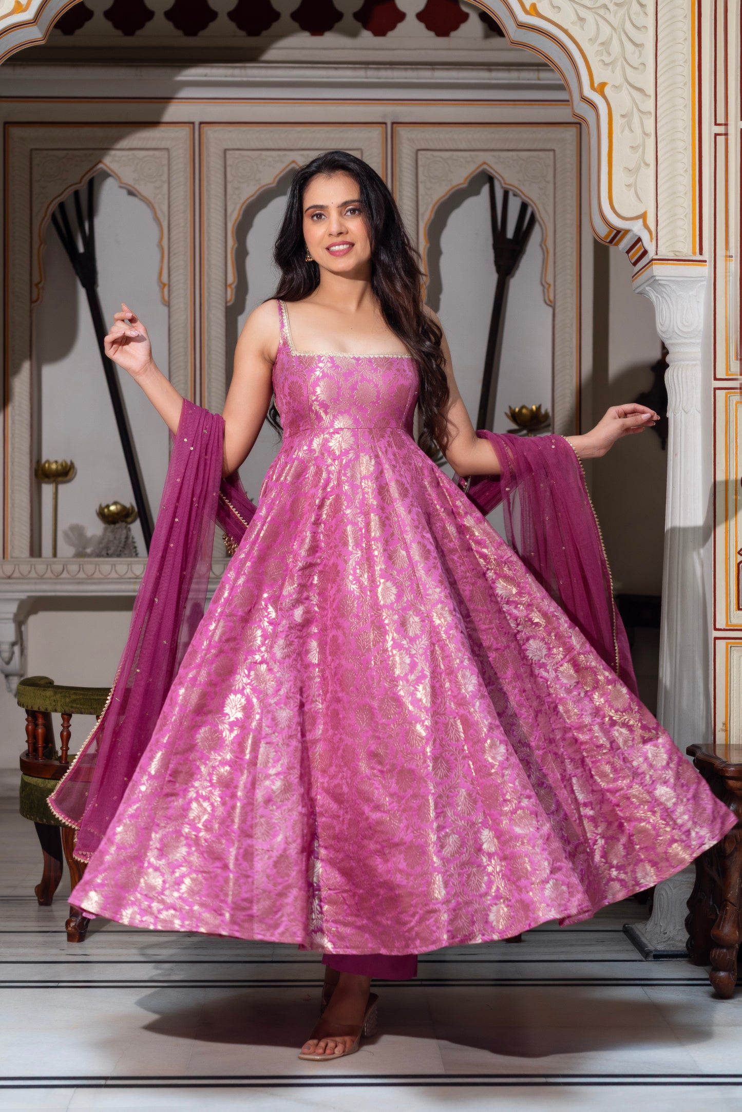 Naqsh Suit Set
