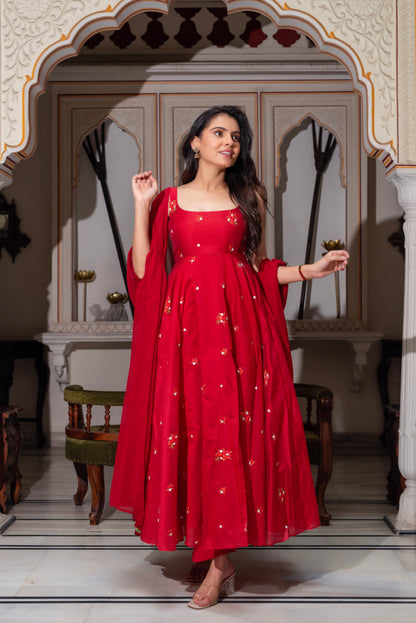 Chanda Suit Set