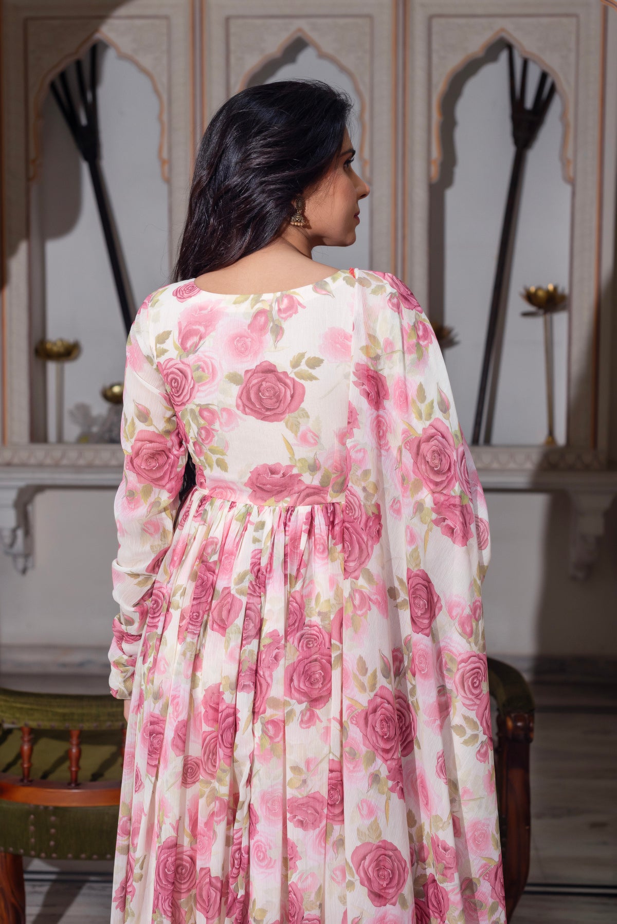 Mogra Suit Set