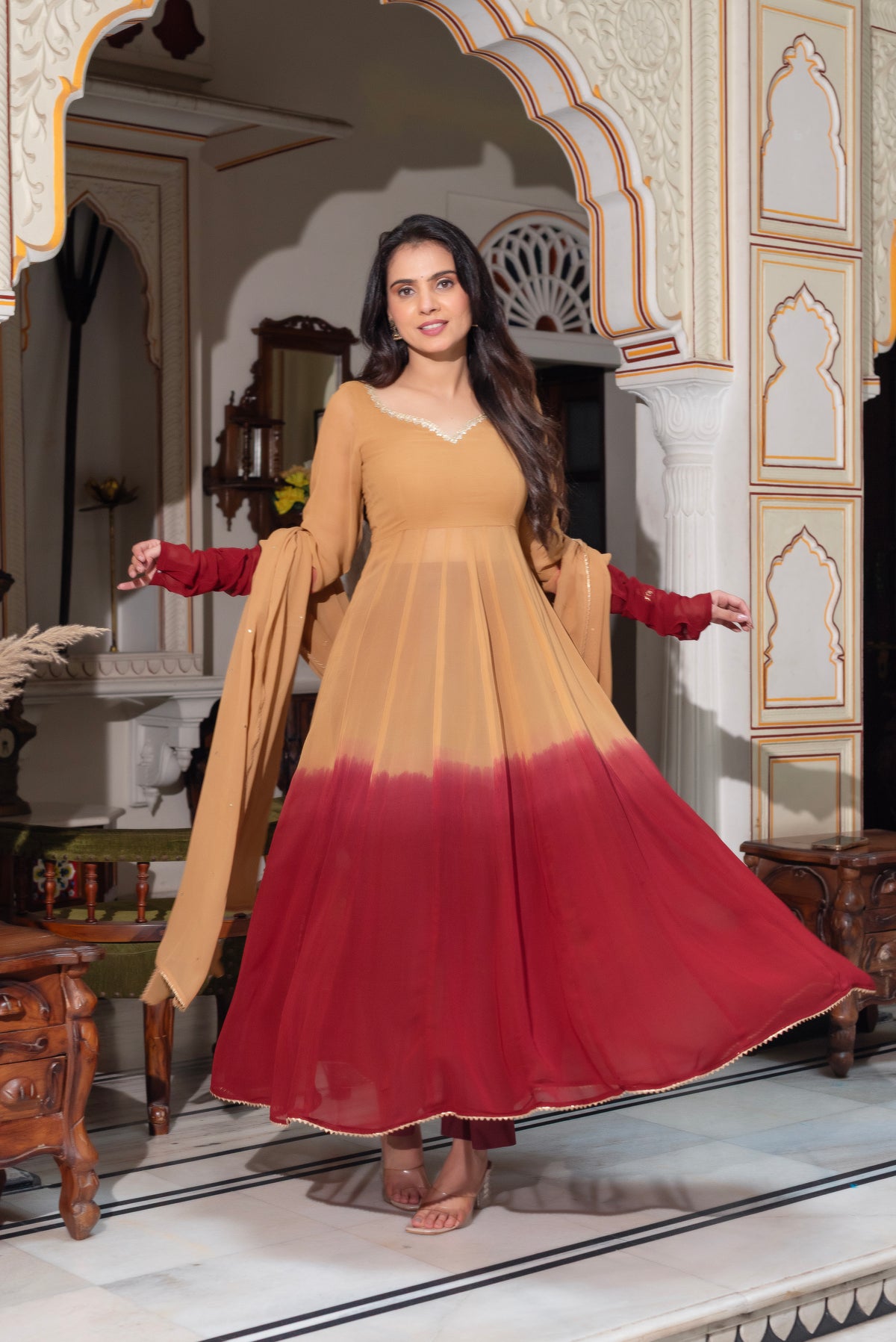 Mrinal Suit Set
