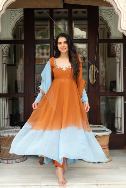 Kumudini Suit Set