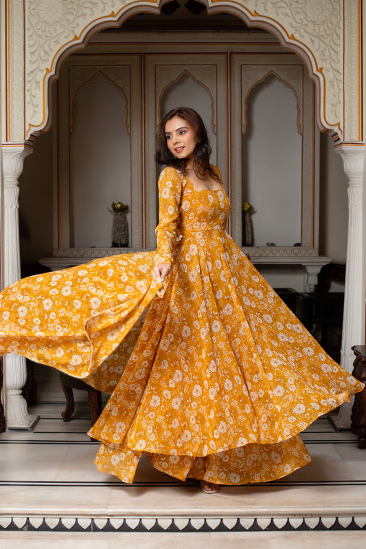 Parul Suit Set